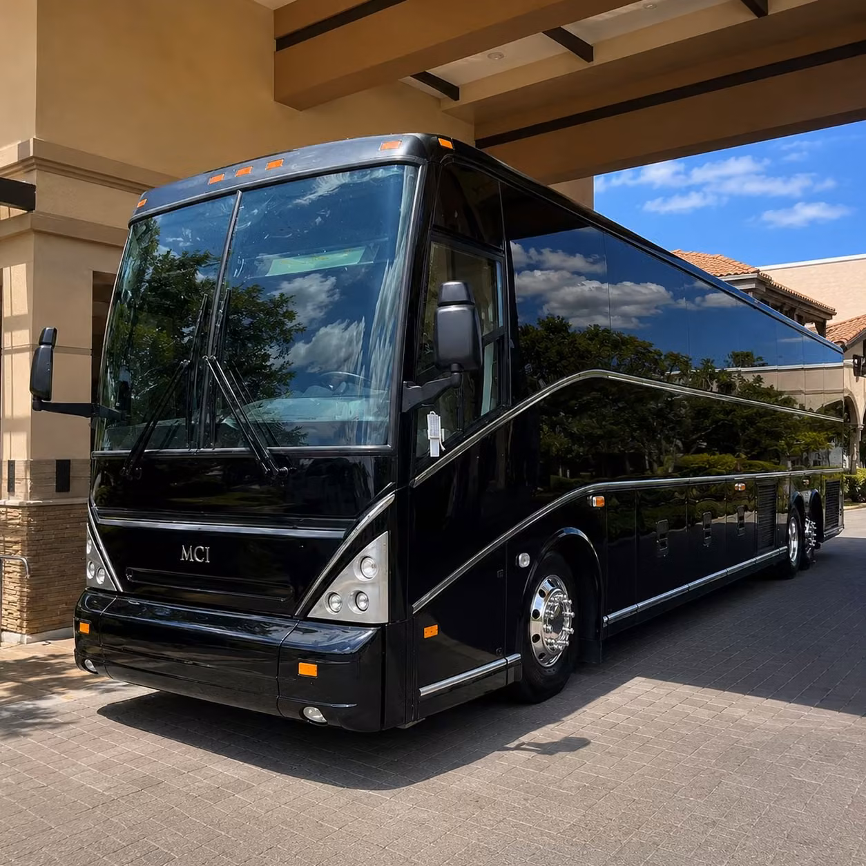 charter bus rentals for msu events spartan games and campus transportation in lansing