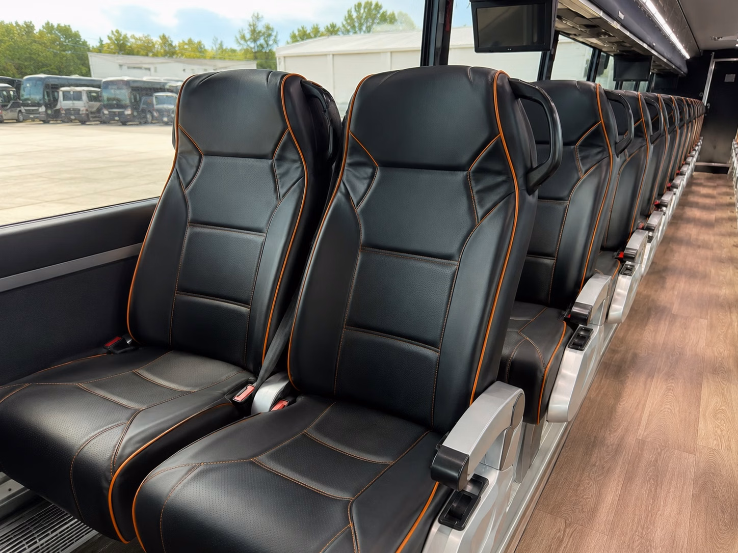 charter buses to michigan state spartans games at spartan stadium and breslin center