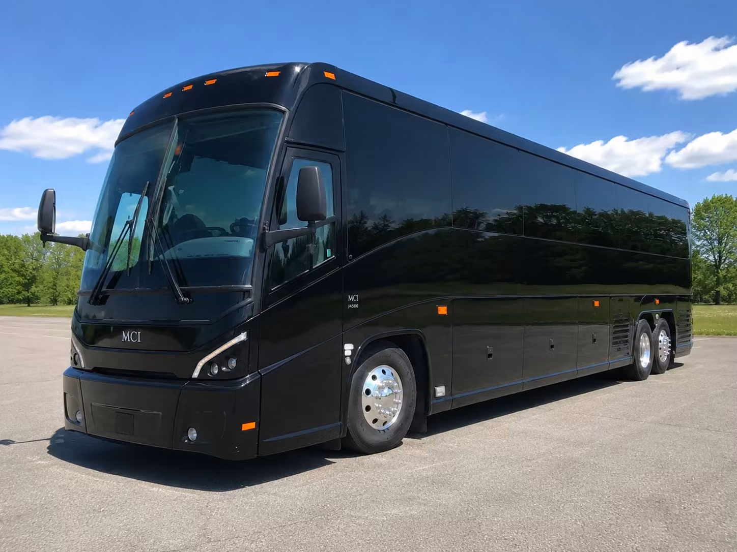field trip bus rentals to potter park zoo and the impression 5 science center in lansing
