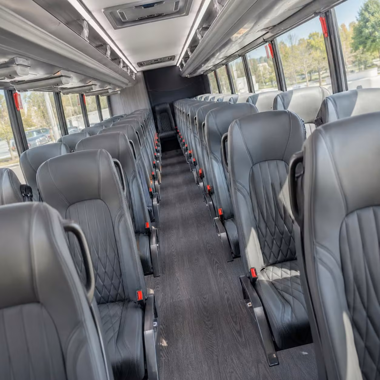 lansing 25 passenger minibus rental