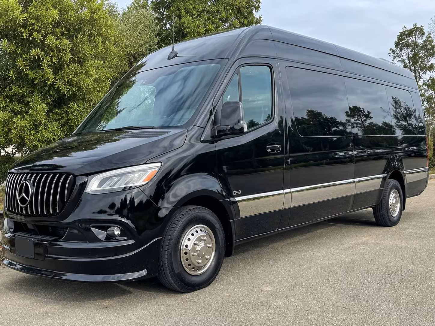 lansing corporate transportation