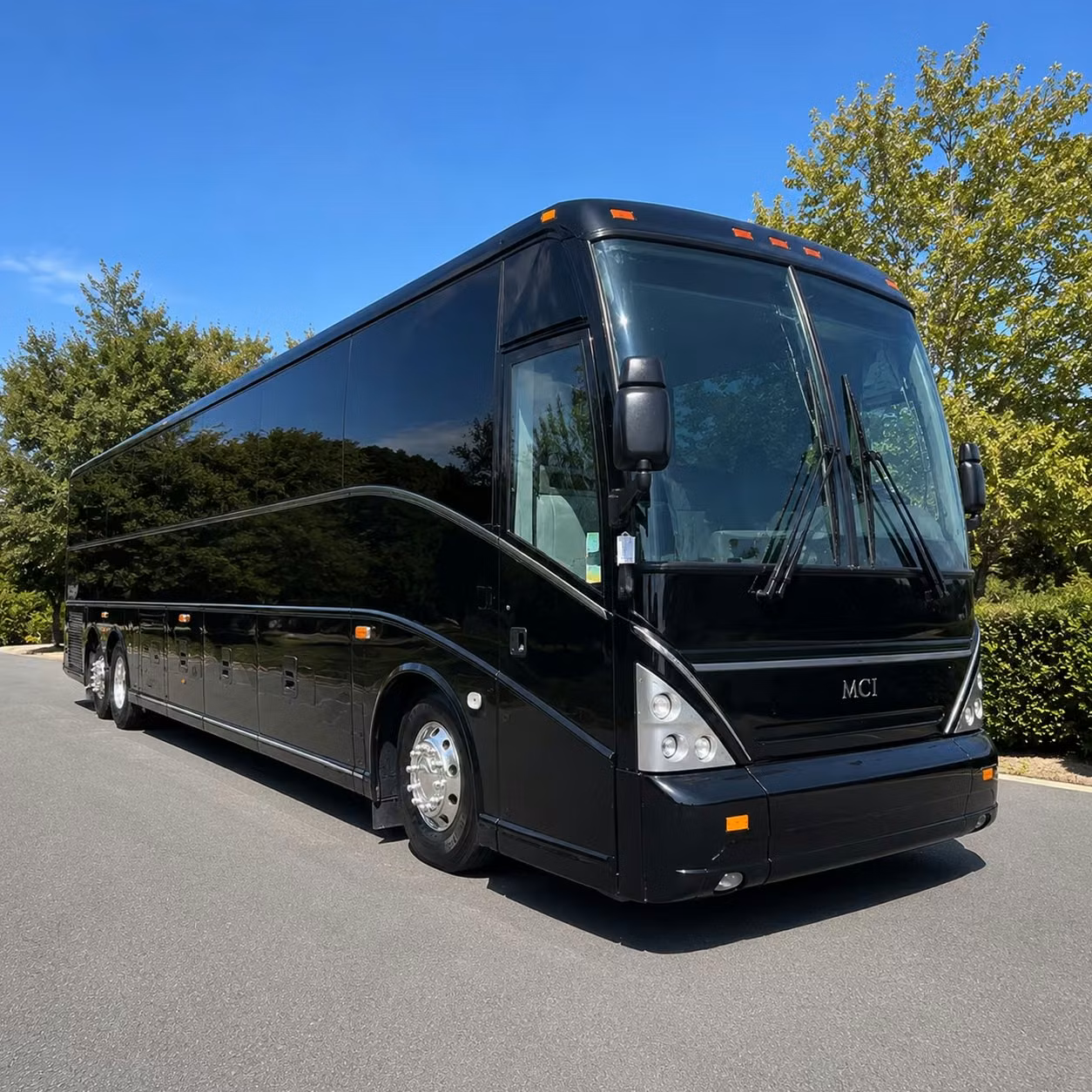lansing school field trip charter bus rentals