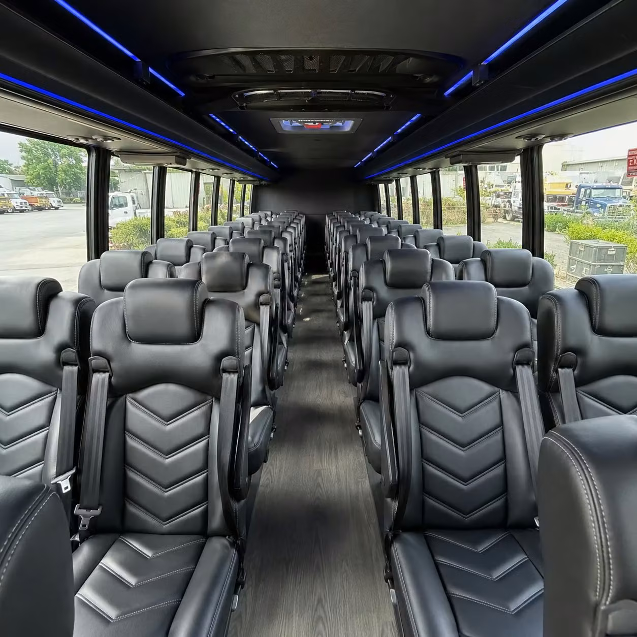 minibus rentals for lansing lugnuts games at jackson field